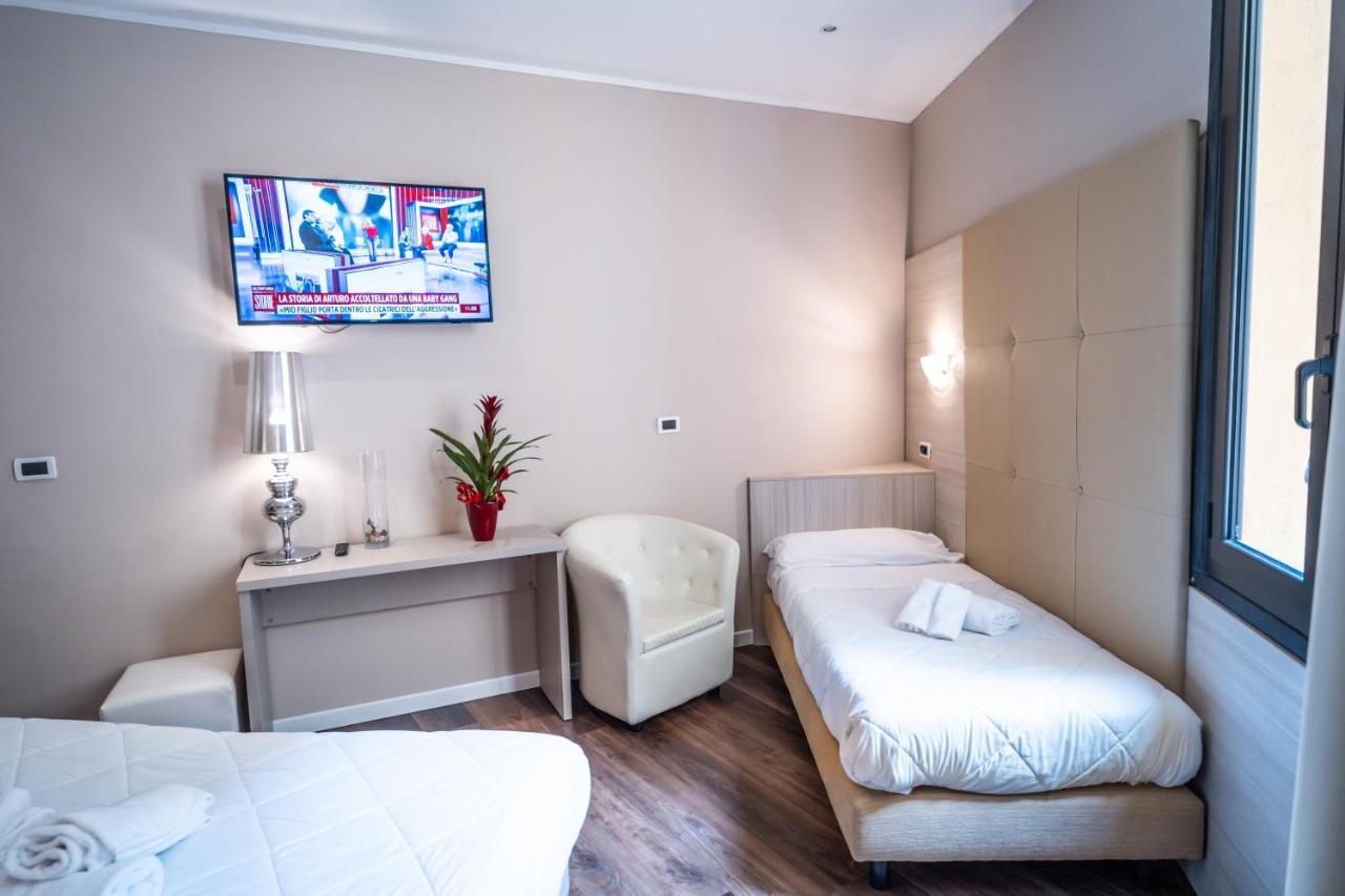 Hotel Globo Suite-Correnti Hotels Sanremo Bagian luar foto