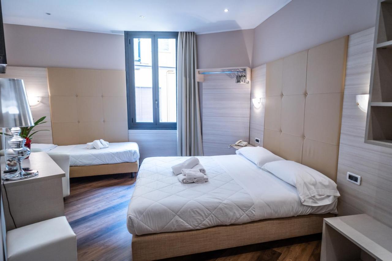 Hotel Globo Suite-Correnti Hotels Sanremo Bagian luar foto